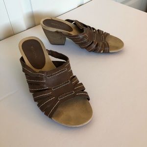 Merona Brown 2.5 Inch Heels Size 9
